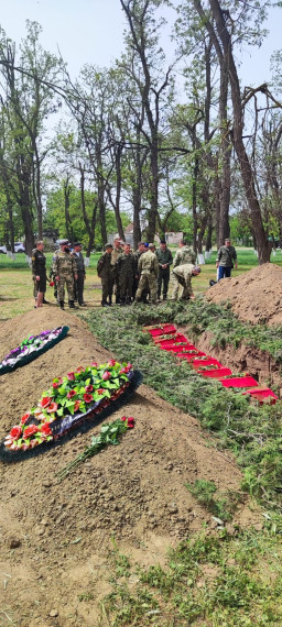 Останки 41 красноармейца захоронили в Ставропольском крае..